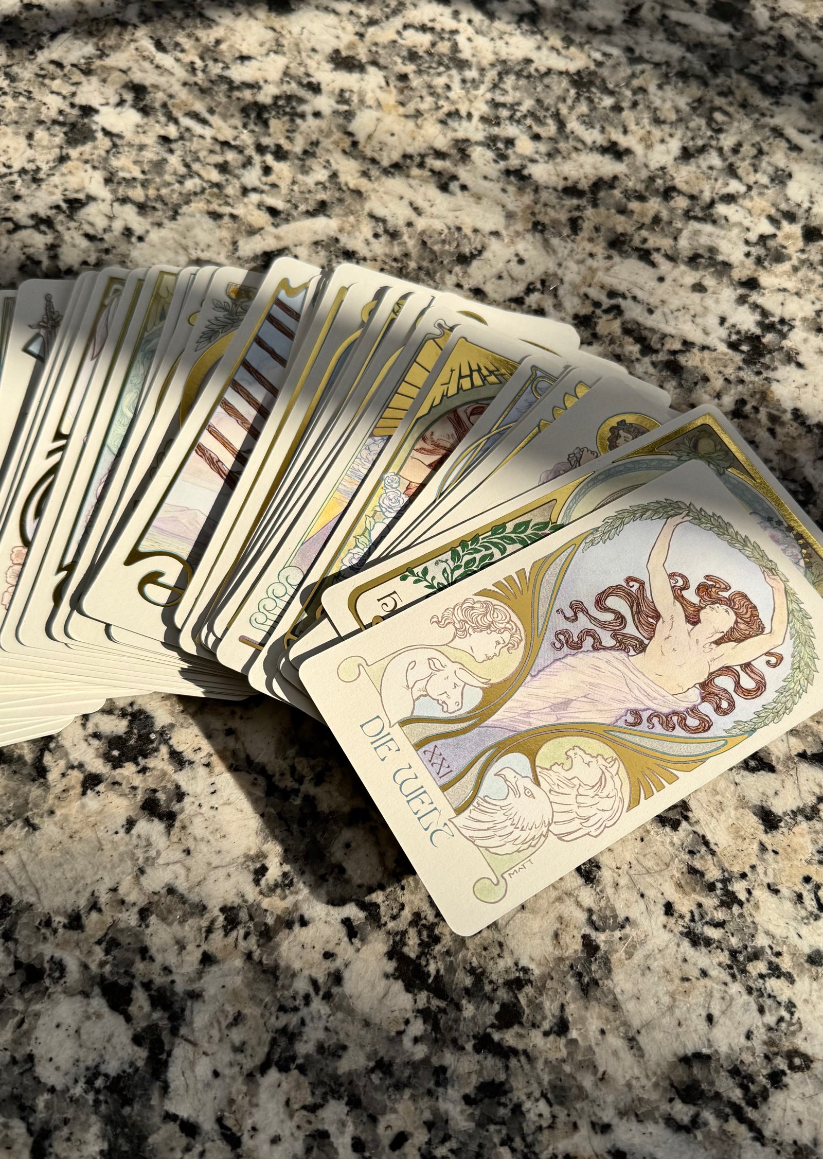 YOU ARE MAGIC. Gutschein